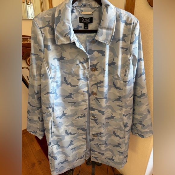 dennis basso Jackets & Blazers - dennis basso Light Blue Camo Trench Coat